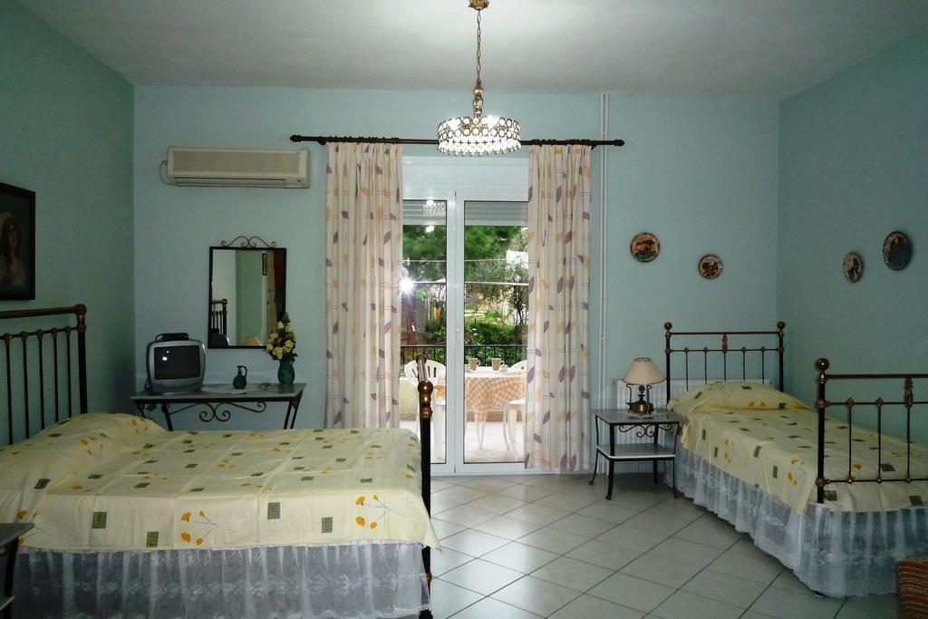 Kleidas Apartments Thymianá Quarto foto